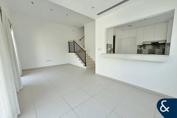 Single Row | Corner Unit | Four Bed + Maid